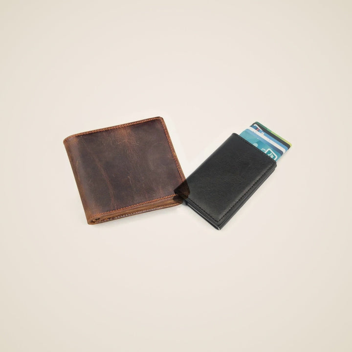 Wallets & Card Holders