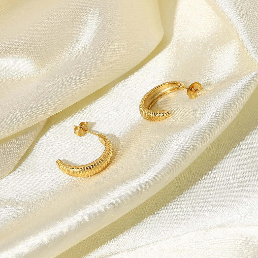 Fina Croissant Hoop Earrings — view 5