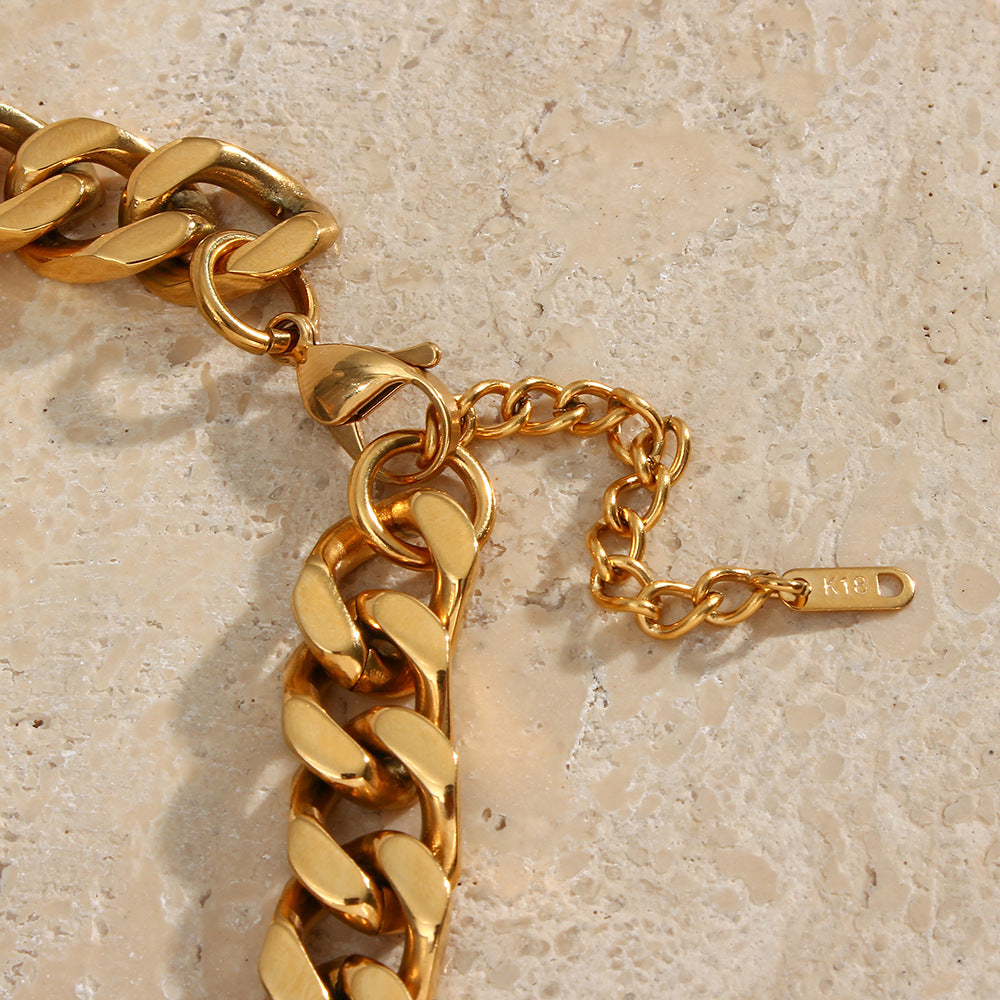 Rosa Chunky Chain Necklace — view 7