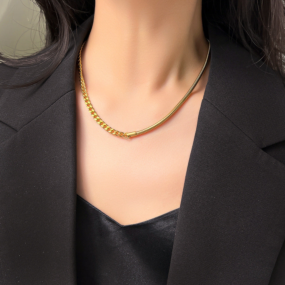 Stella Chunky Chain Necklace — view 2