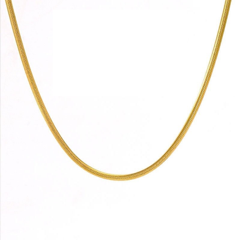 Juno Essential Chain Necklace — view 7
