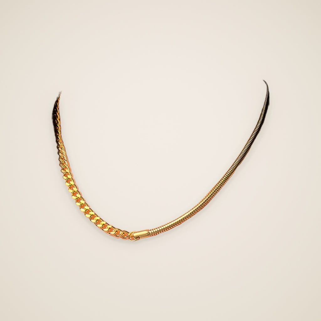 Stella Chunky Chain Necklace — view 1